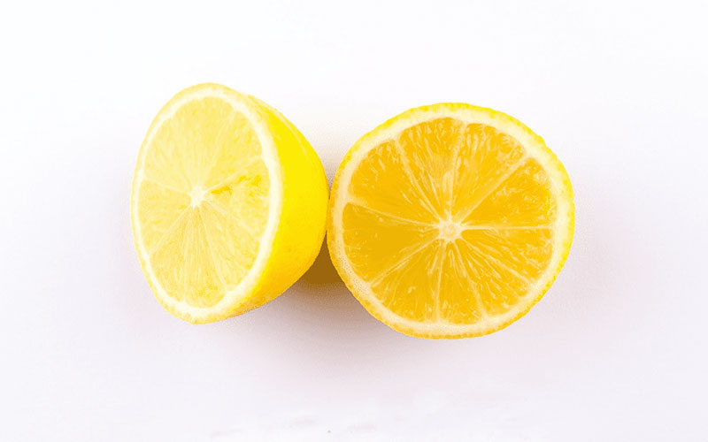 پاک کردن تاتو ابرو با لیمو